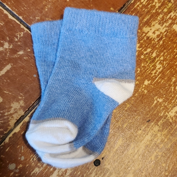 Like New, Newborn Baby Bundle - Picture 15 of 15